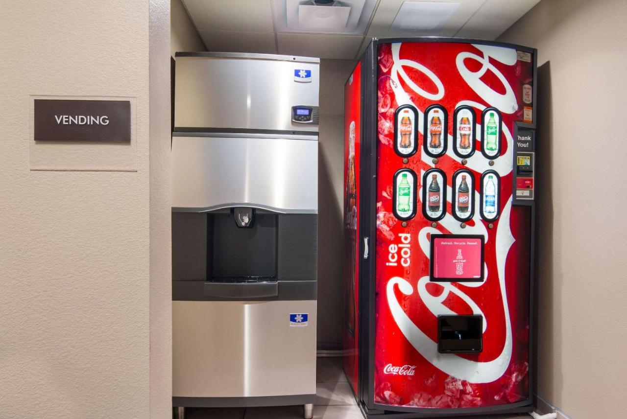 Mainstay Suites East Camden エクステリア 写真